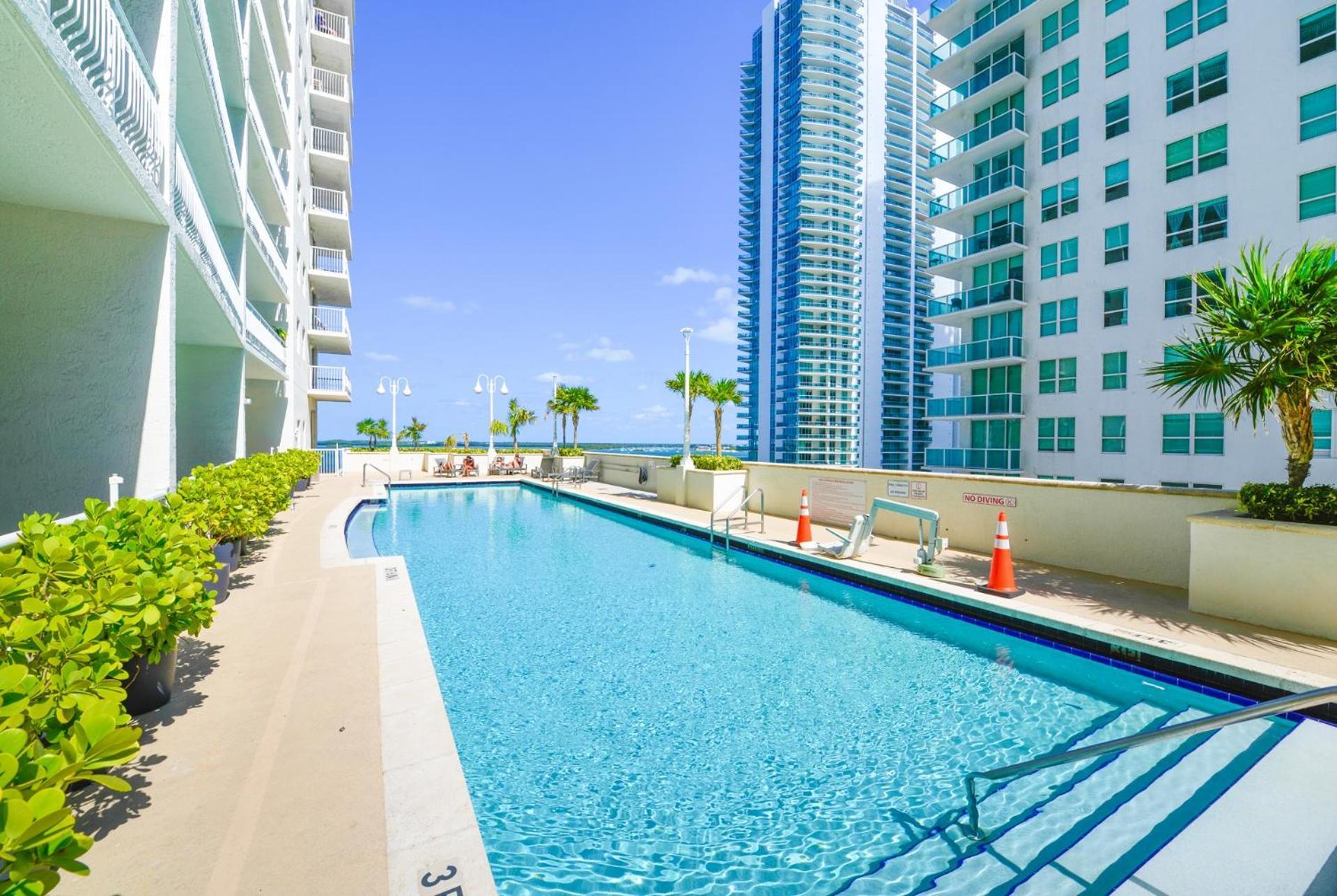 Ocean View Exquisite 1 Bedroom Condo With Free Parking ไมอามี ภายนอก รูปภาพ