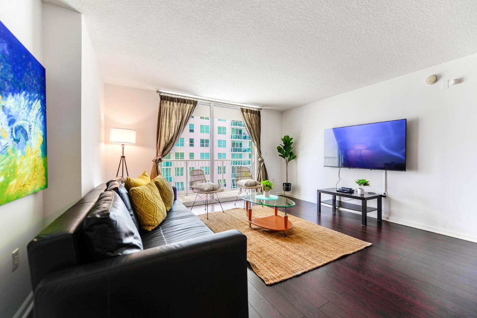 Ocean View Exquisite 1 Bedroom Condo With Free Parking ไมอามี ภายนอก รูปภาพ